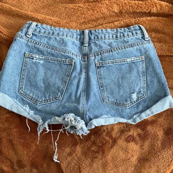 Jean shorts, 2 rips - Picture 2 of 2